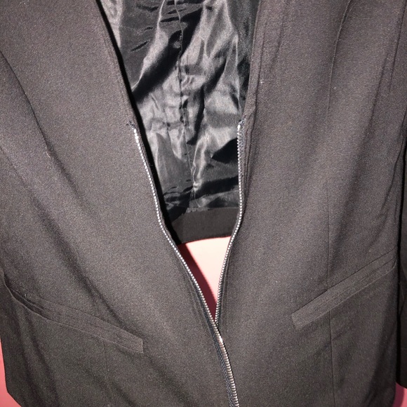 Jacket - Picture 2 of 3